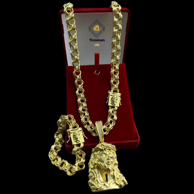 Conjunto Friso Triplo 13MM com Pingente Jesus Cristo